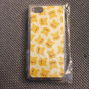 Unopened Winnie the Pooh iPhone 7 Case